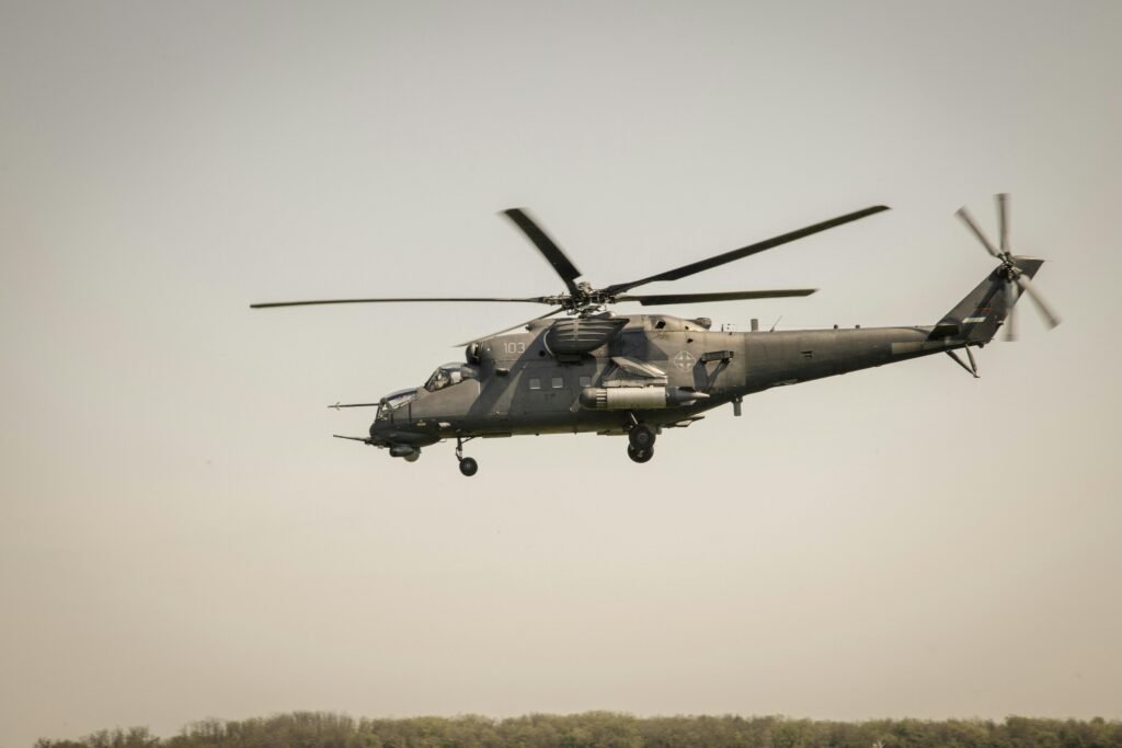 24 Redline Flight Pro Review: Realistic Flying, Tutorials, and Advanced Features